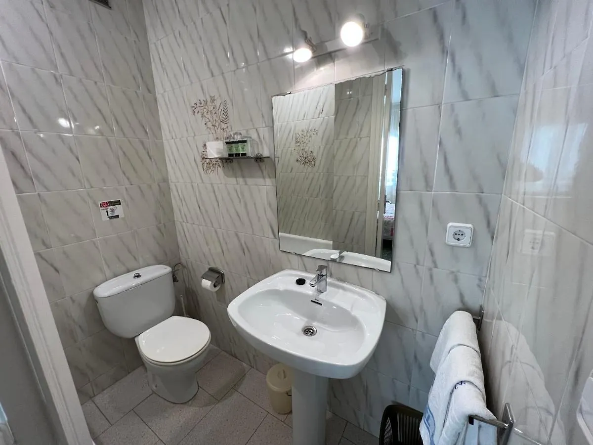 Hostal Zurich Sant Feliu de Guíxols Pensión