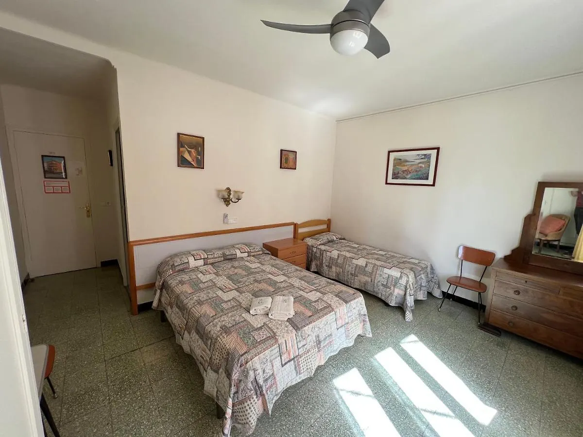 Pensión Hostal Zurich Sant Feliu de Guíxols